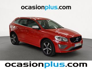 Volvo XC60 D3 R-Design Momentum Auto 110 kW (150 CV)