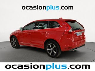 Volvo XC60 D3 R-Design Momentum Auto 110 kW (150 CV)