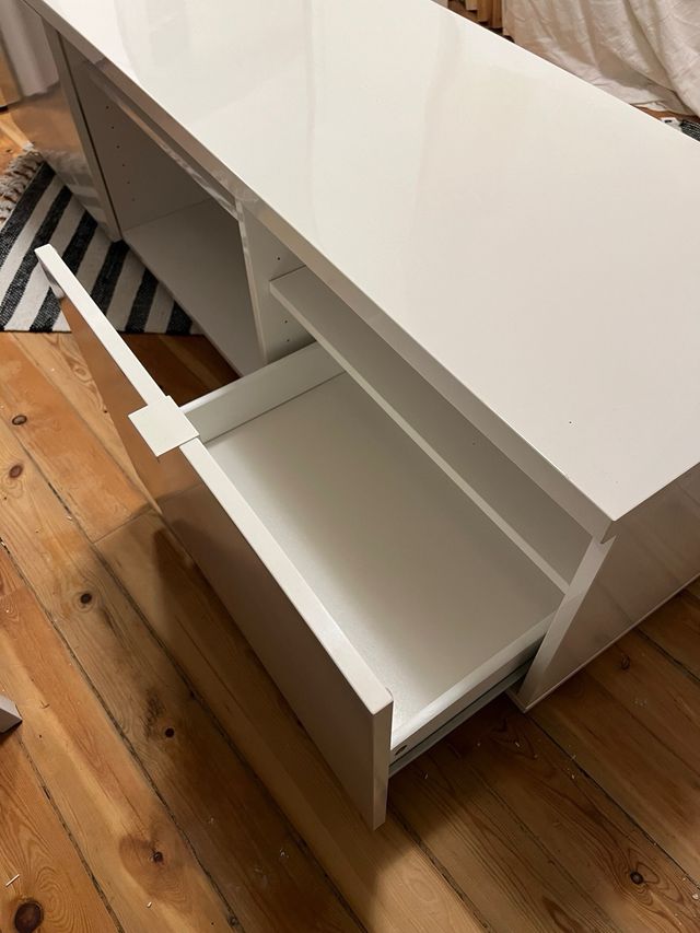 Mueble TV IKEA BYAS Blanco Satinado