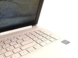 pc portatil hp 15-da0204ns