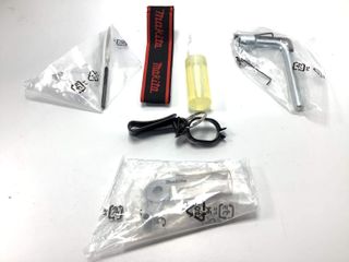 tijera poda electrica makita dup361