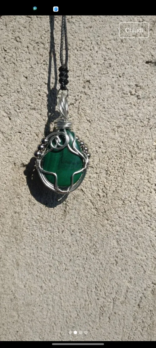 Ciondolo Malachite con Filo Argentato
