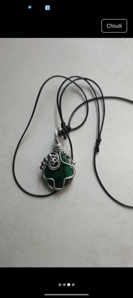 Ciondolo Malachite con Filo Argentato
