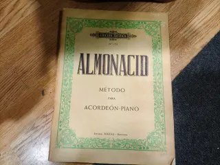 (no descuento)Acordeón Hohner y libro método