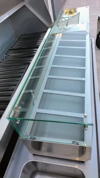 VITRINA INGREDIENTES 2 METROS