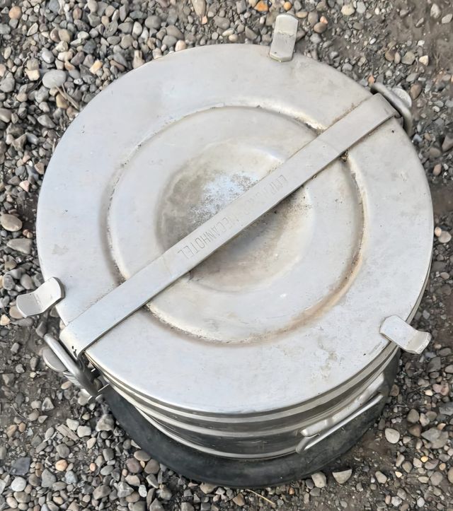 Contenedor isotérmico Mecan Hotel