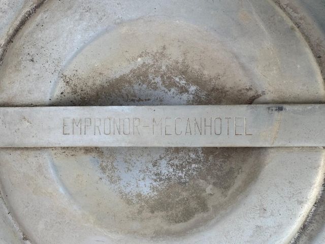 Contenedor isotérmico Mecan Hotel