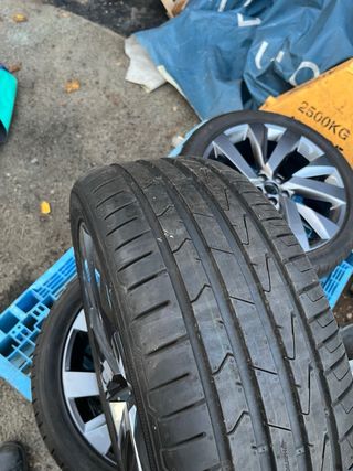 Llantas originales Grupo VAG 5x112 (4 unidades)