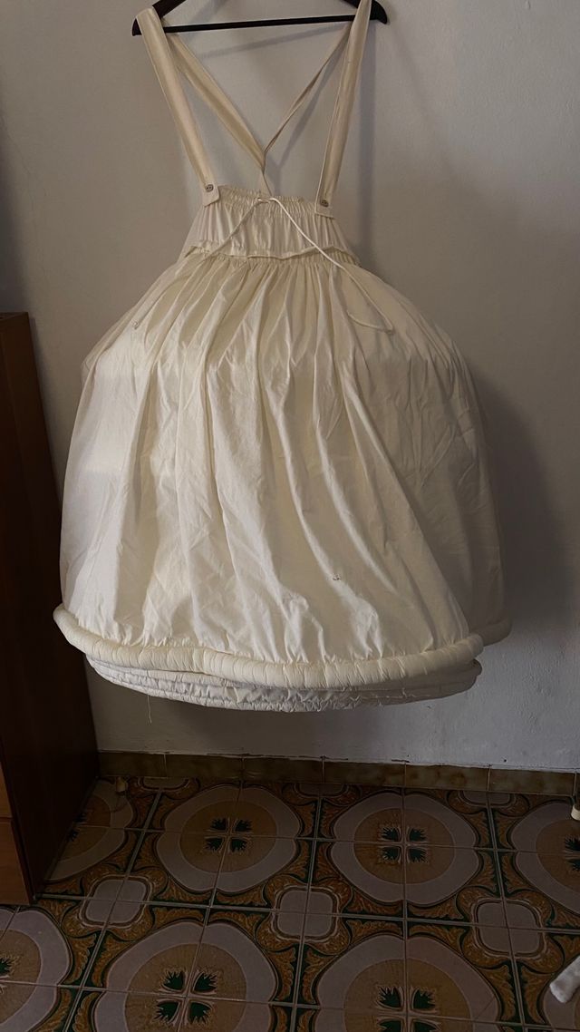 Cancán Fallera Beige/Blanco Talla 36-38