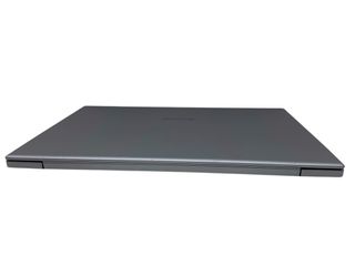 pc portatil medion e16401