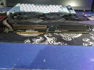 Tarjeta Gráfica Asus GTX 1080 ROG