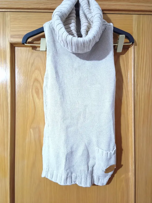 Jersey de punto Purificación García sin mangas