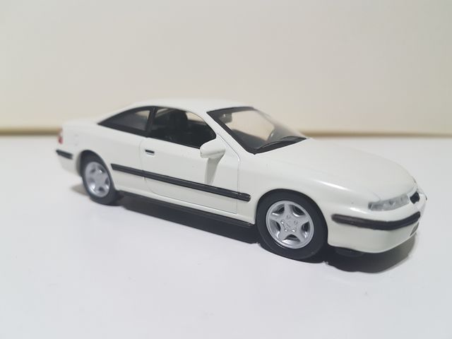 Opel Calibra 1:43