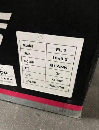 Jantes Cosmis Racing 18” 5x114.3 JDM