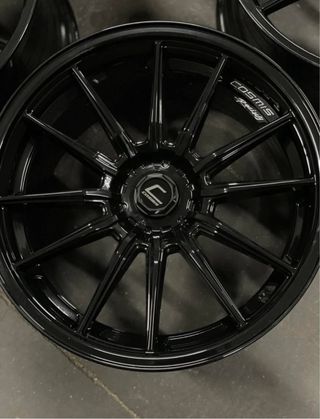Jantes Cosmis Racing 18” 5x114.3 JDM
