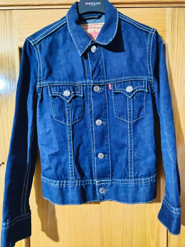 Cazadora Levi's azul