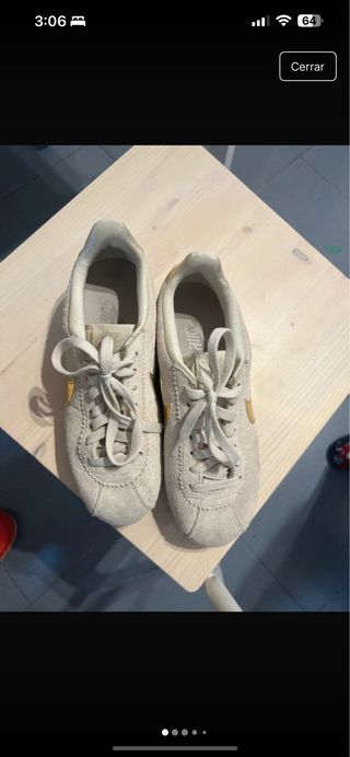 Nike Cortez Beige y Dorado Mujer