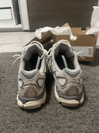 Asics GEL-NYC Gris y Blanco (originales).