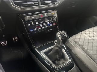 VOLKSWAGEN T-CROSS R-LINE 1.0 TSI 115 CV