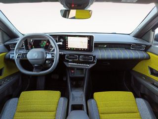 RENAULT R5 BEV 52KWH ICONIC CINQ AUTONOMIA CONFORT 5P