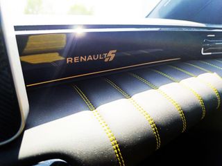 RENAULT R5 RENAULT 5 ICONIC CINQ 110 KW (150 CV) AUTONOMIA CONFORT