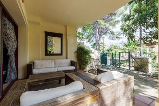 Casa adosada en venta en Nueva Andalucía centro en Marbella