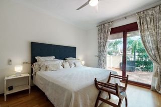 Casa adosada en venta en Nueva Andalucía centro en Marbella