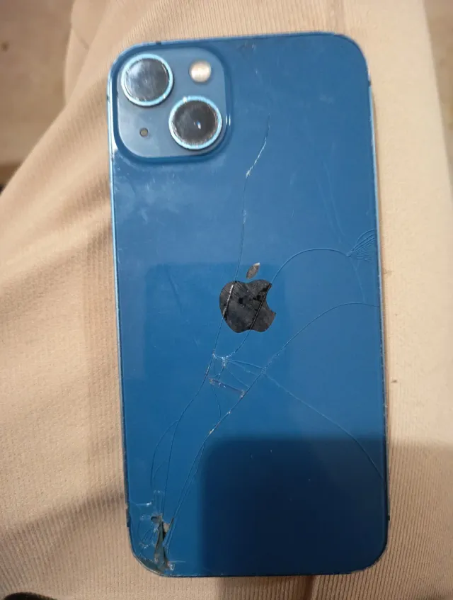 iPhone 13 Azul 128GB - Para piezas