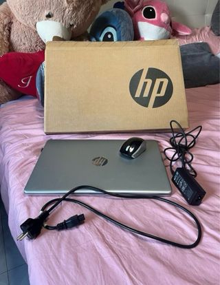 Portátil HP Plata y Negro