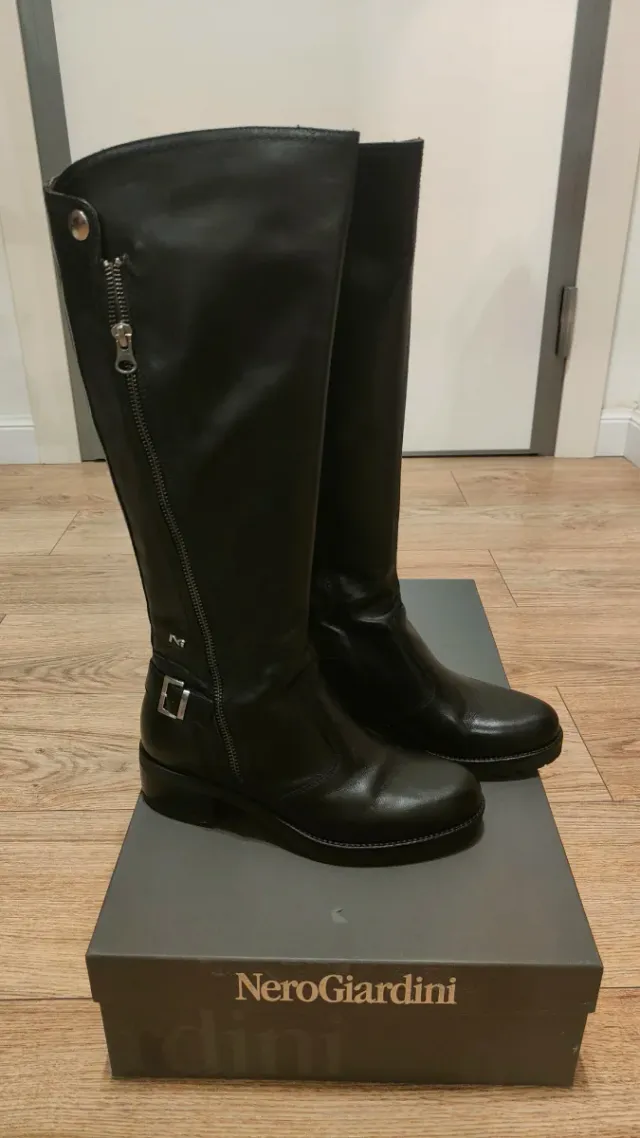 Stivali alti NeroGiardini n.37