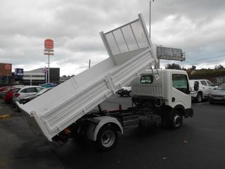 NISSAN NT400 CABSTAR 3.0 DCI 130 CV CAJA ABIERTA BASCULANTE
