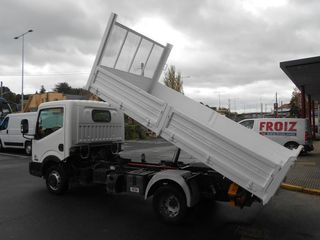 NISSAN NT400 CABSTAR 3.0 DCI 130 CV CAJA ABIERTA BASCULANTE