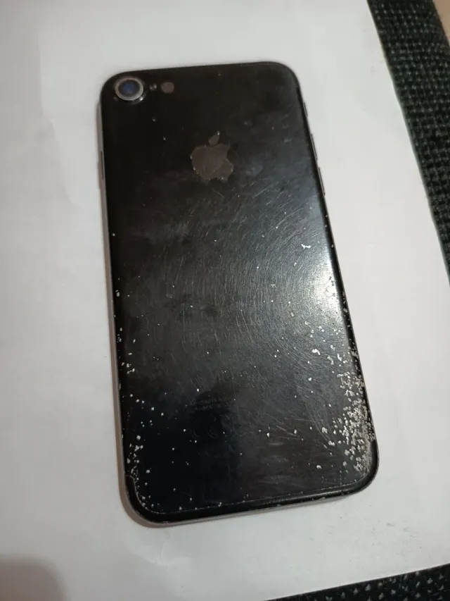 iPhone SE 2020 para piezas o reparar