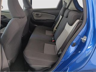 TOYOTA Yaris 5P Feel! 100H e-CVT