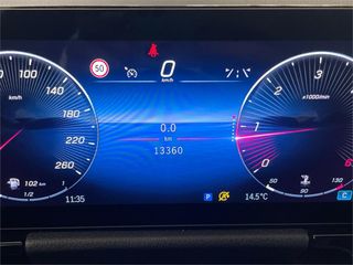 MERCEDES-BENZ Clase GLA 200 D