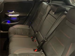 MERCEDES-BENZ Clase GLA 200 D