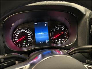 MERCEDES-BENZ Vito 116CDI AT 120kW Tourer Select Larga