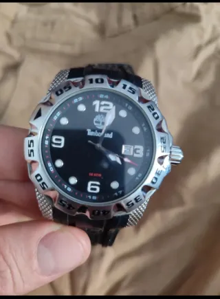 Reloj Timberland Negro y Plateado