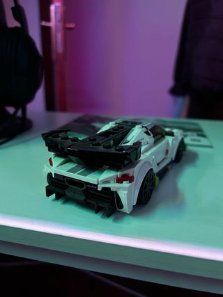 Lego Koenigsegg Branco