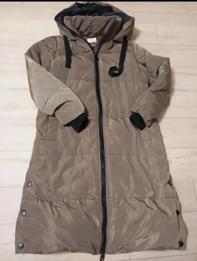 Abrigo largo Primark marrón y negro