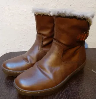 Botas marrones con forro de pelo