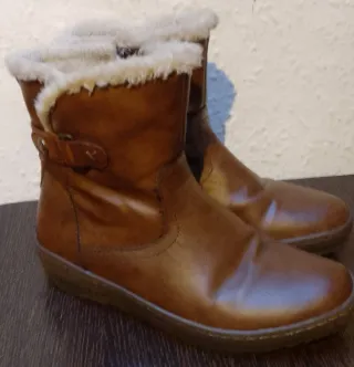 Botas marrones con forro de pelo