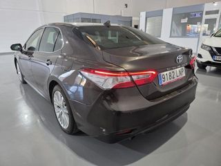 TOYOTA Camry Electric Hybrid Advance