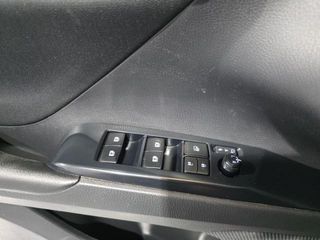 TOYOTA Camry Electric Hybrid Advance