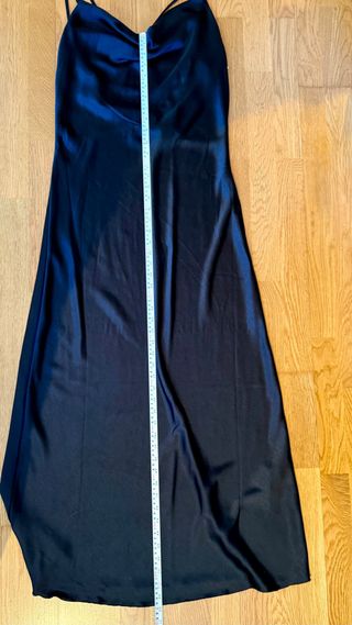 Vestido Lencero Maxi Satén Negro Amisu