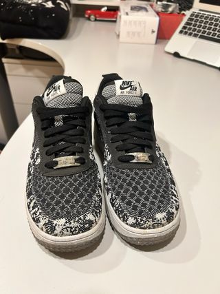 Zapatillas Nike AF1 Flyknit Negro/Blanco