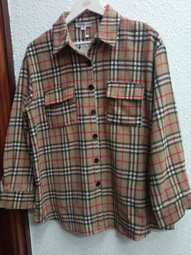 Sobrecamisa cuadros beige