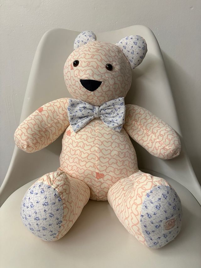 Ositos de peluche con lazos