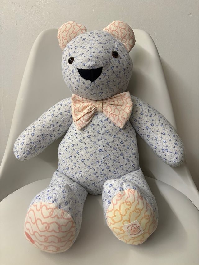 Ositos de peluche con lazos