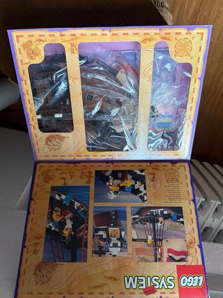 LEGO 6271 - Nave Pirata La Isla de la Calavera